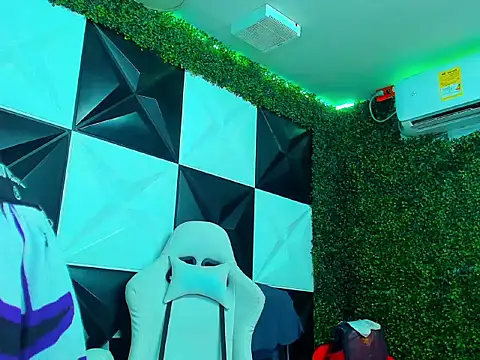 Boy_tatto77's cam snapshot