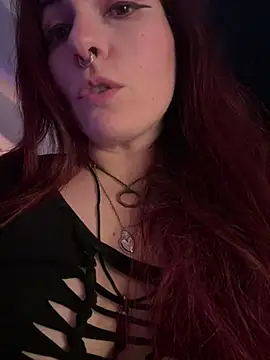 LunaMoongirl live sex cam