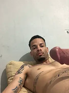 HenriquePhn live sex cam
