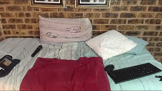 LelaKeyesXX's cam snapshot