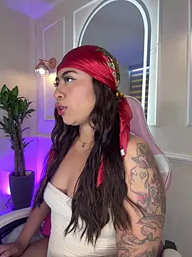 ThamaraGen_'s cam snapshot