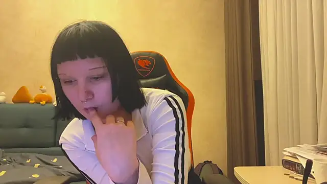 EllaPeony live sex cam