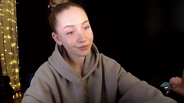 SindiWatsoon's cam snapshot