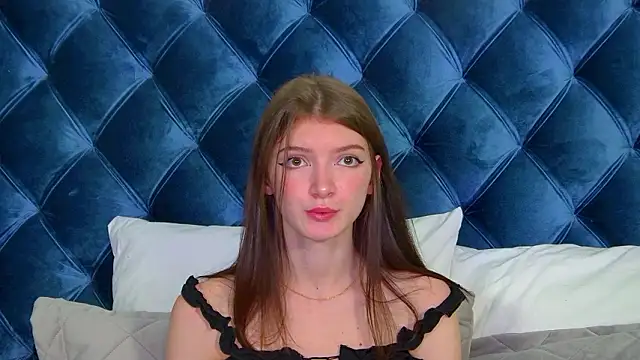 SophiaProve's cam snapshot