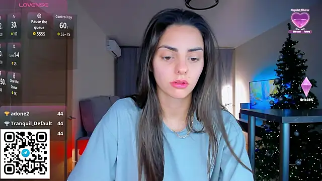 EmiliaZen's cam snapshot