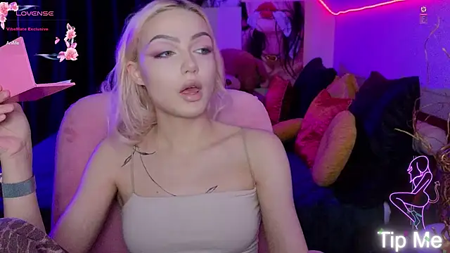 LinaLirian's cam snapshot