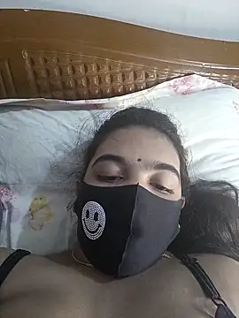 Ms-Nusrat live sex cam