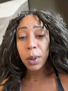 dianagolley420's cam snapshot