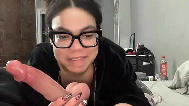 zahrabliss's cam snapshot