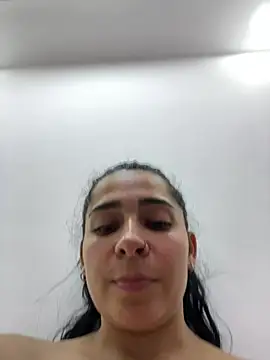 Meganmilk1 live sex cam