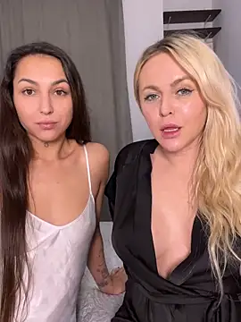 Keep_us_wild live sex cam