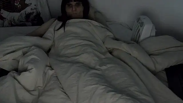 CeriseLapine live sex cam