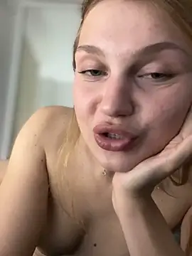 Emaline_Fane live sex cam