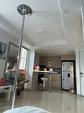 Melina-Smith live sex cam