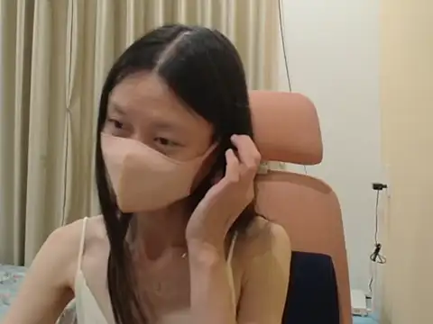 Lil-Cherries's cam snapshot