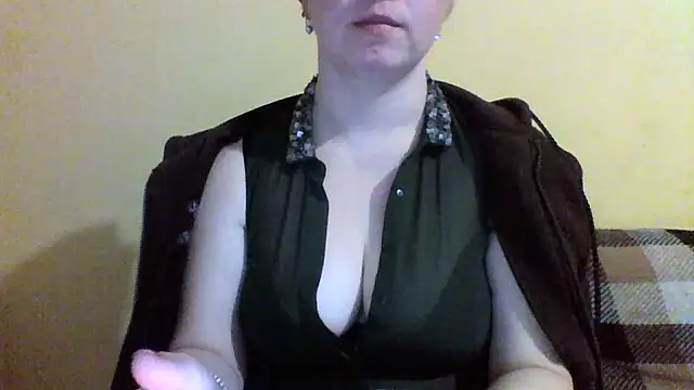 Vitalina282128's cam snapshot