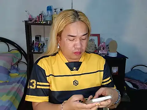 Bigdirtynipples live sex cam