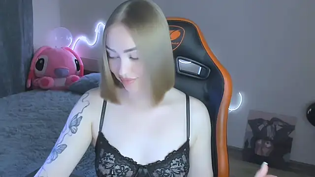 LaraKrein_lk live sex cam