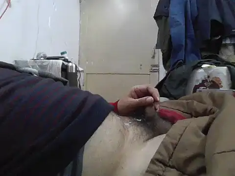 memanas13's cam snapshot