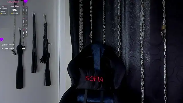 charrlotte_quinn live sex cam