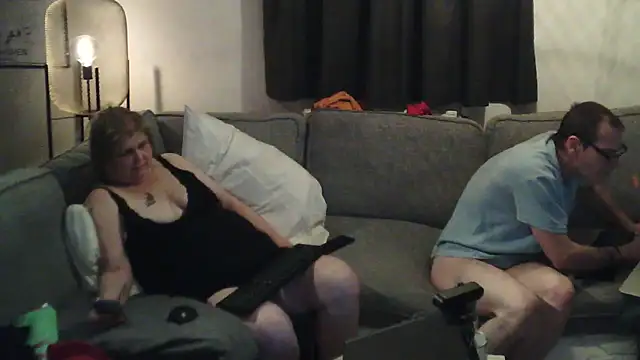 Sylviastar46 live sex cam