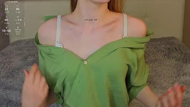 TiffinyMergist live sex cam