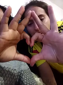 sharon_and_sharit live sex cam