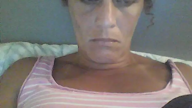 sarahkat86 live sex cam