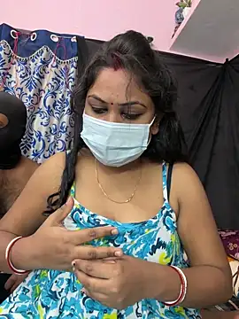 Couplejyoti01 live sex cam