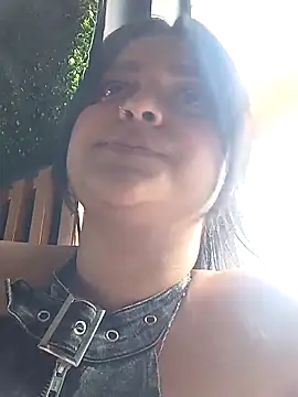 Emma_Sweet-'s cam snapshot