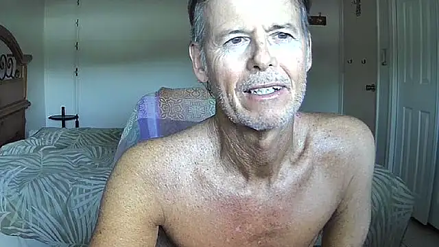 nakeedcowboi65 live sex cam