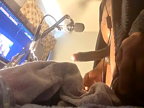 dominatingblacklove live sex cam