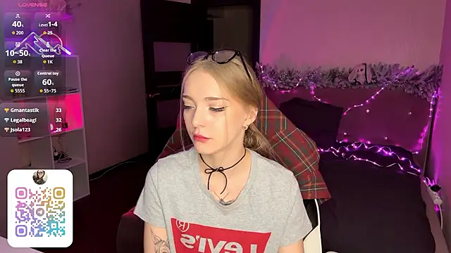 EvaPeace's cam snapshot