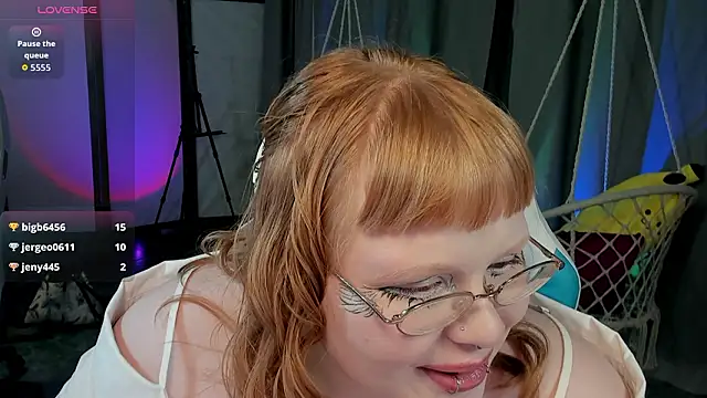 LottieReed's cam snapshot