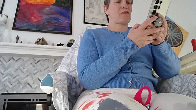 AuroraWillows's cam snapshot