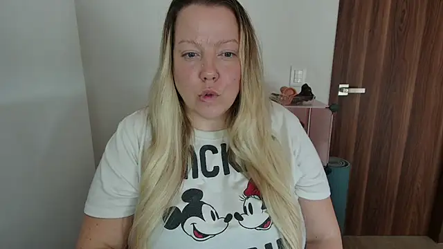 Beauty4AGent's cam snapshot