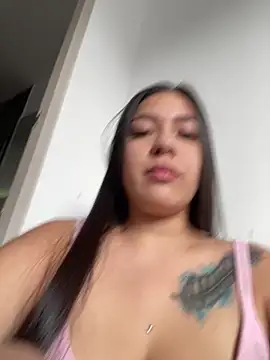 Latina_vanessa's cam snapshot