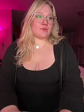 PiggyRose's cam snapshot