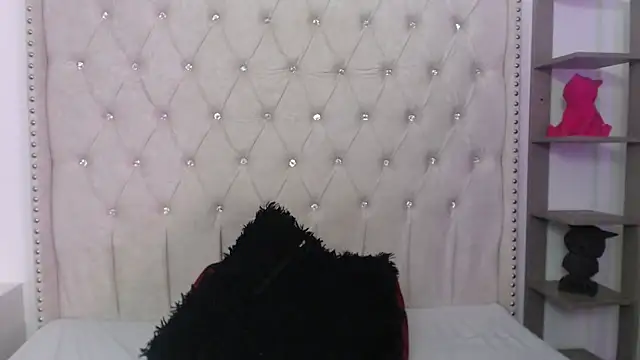 Abril_Squirt's cam snapshot