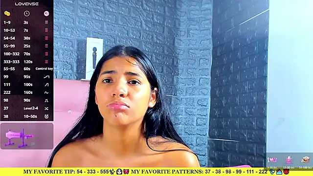 AriannaLewiis's cam snapshot