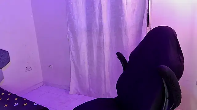 Horny_tgn's cam snapshot