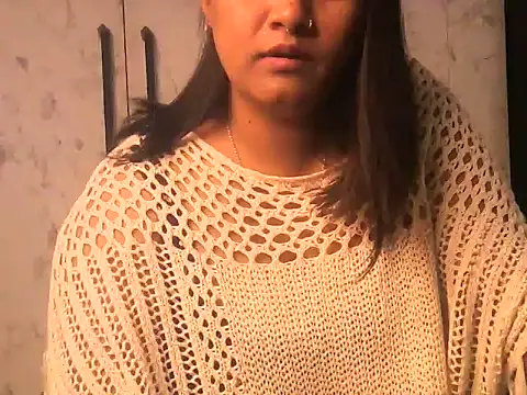 URs_RIYA's cam snapshot