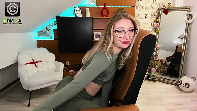 EllisYa's cam snapshot