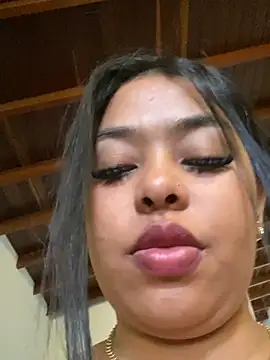 PUSHYLATE's cam snapshot