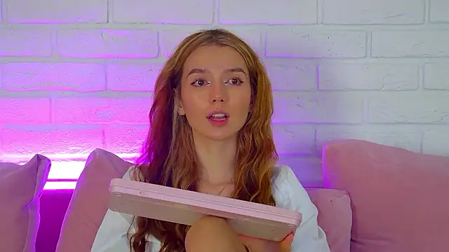 VanessaVienne's cam snapshot