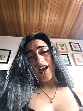 Lila_Desiree live sex cam