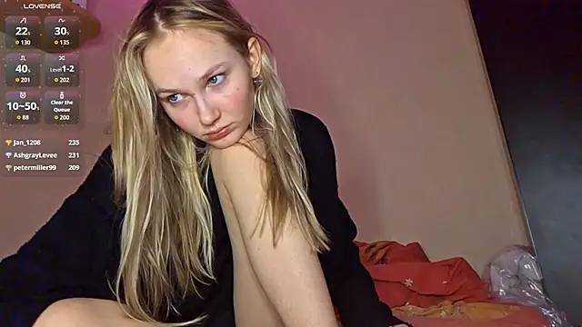 KarinRobertson's cam snapshot