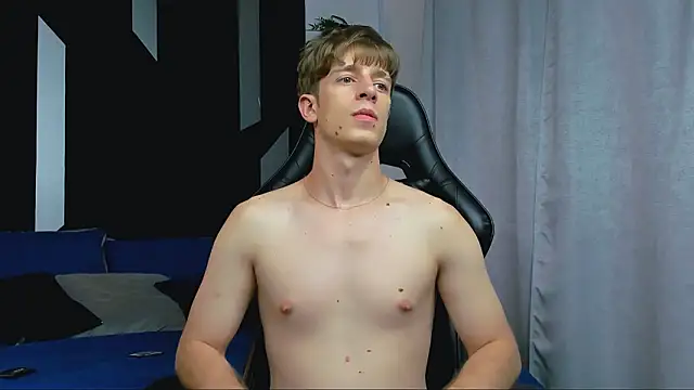 Ostin_Saints's cam snapshot