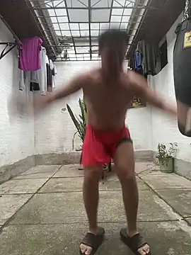 oliver_price1's cam snapshot