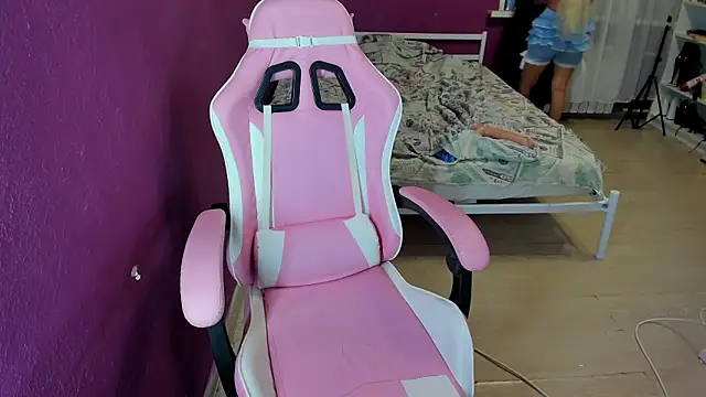 Lika8234 live sex cam